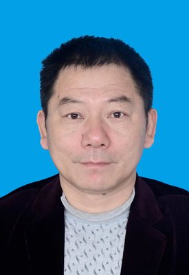 招生办主任_章飞跃