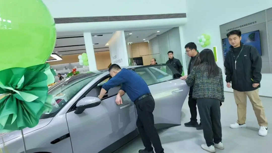 客户.jpg 客户.jpg